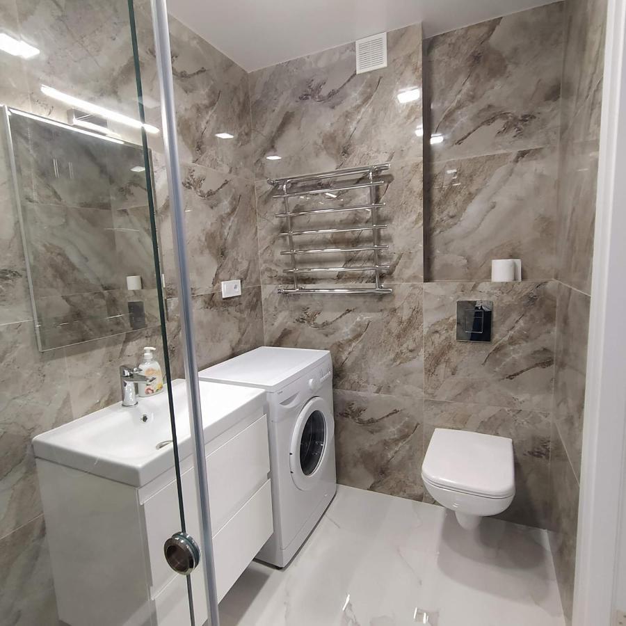 Vip Apartment Near Center إلفيف المظهر الخارجي الصورة