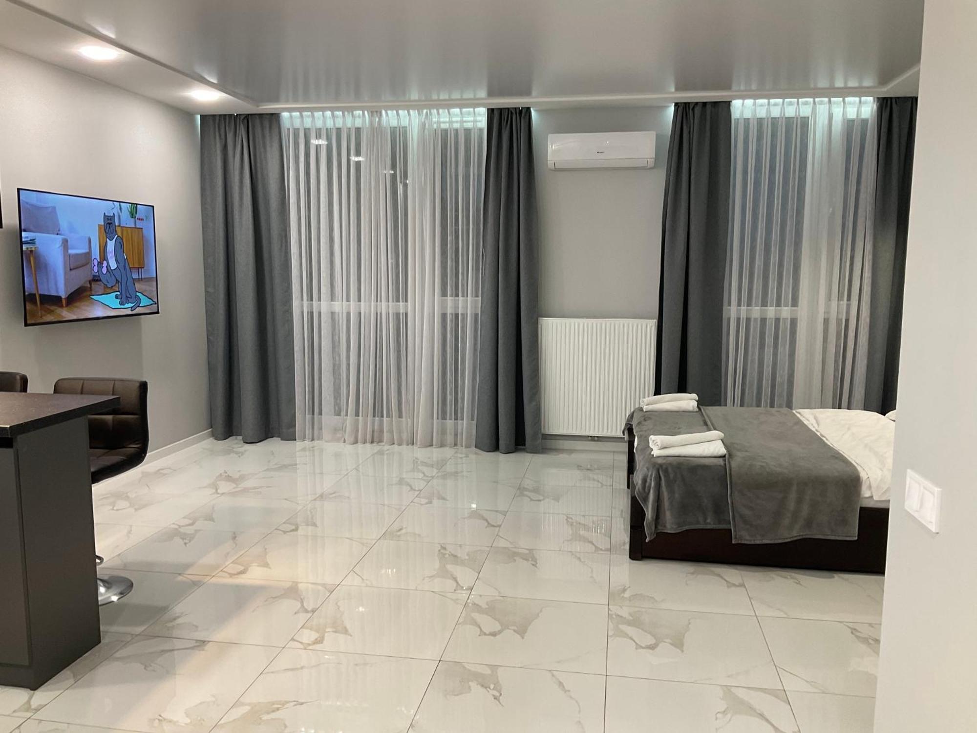 Vip Apartment Near Center إلفيف المظهر الخارجي الصورة